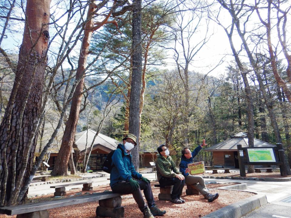 �{���̎ʐ^�Œ�_�ϑ�