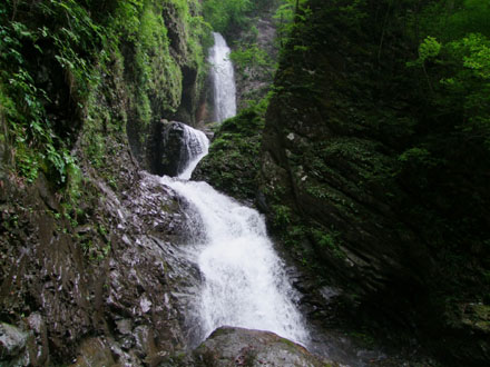 Ryuka Falls