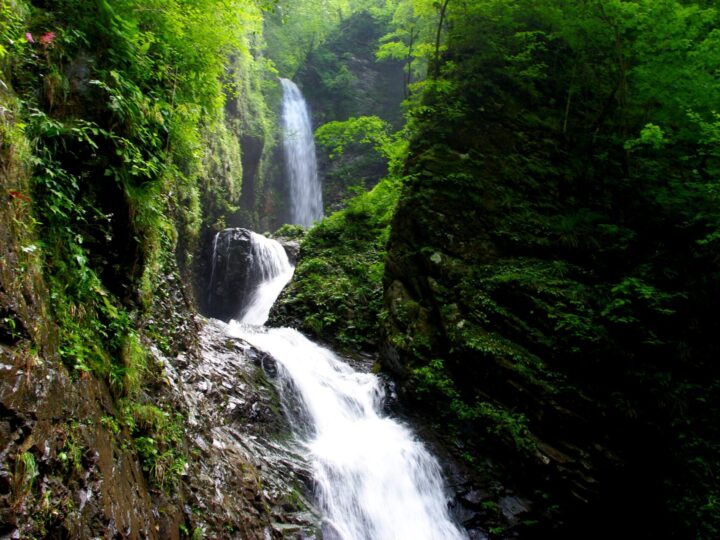 竜化の滝